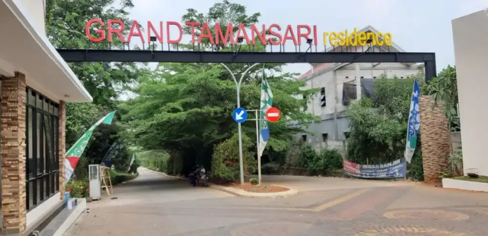 Disewakan Rumah Tahunan