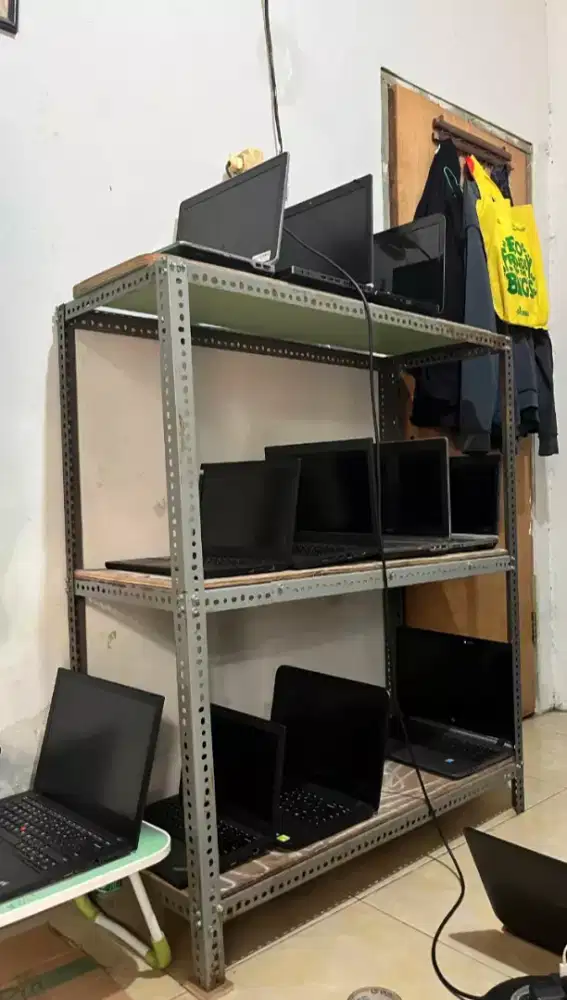 LAPTOP SECOND EX KANTOR BERGARANSI&HARGA TERJANGKAU