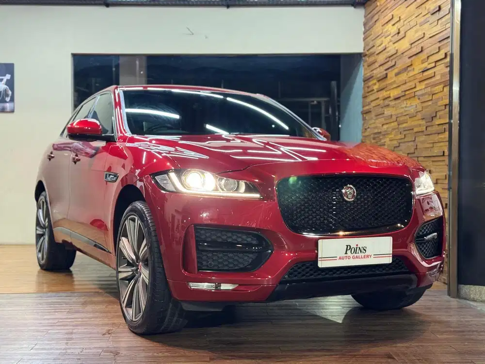 Jaguar F Pace nik 2016  Automatic km 17rb full spec