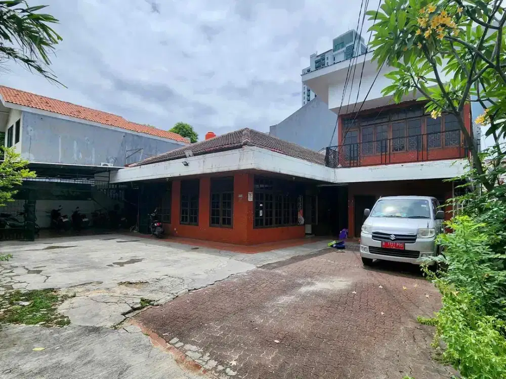 DIBAWAH NJOP dan BISA NEGO, RUMAH DI SALEMBA TENGAH RAYA!