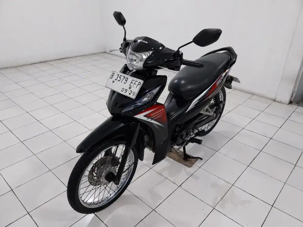 Revo 2014 pajak hidup panjang motor mulus