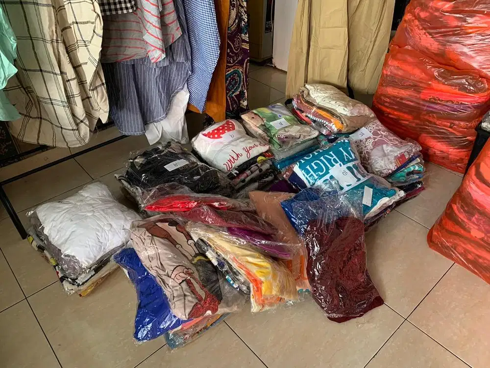 Baju baru model campur