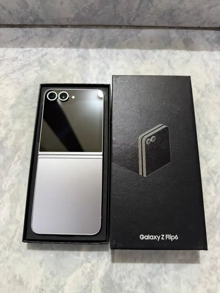 Samsung Z Flip 6 12/256
