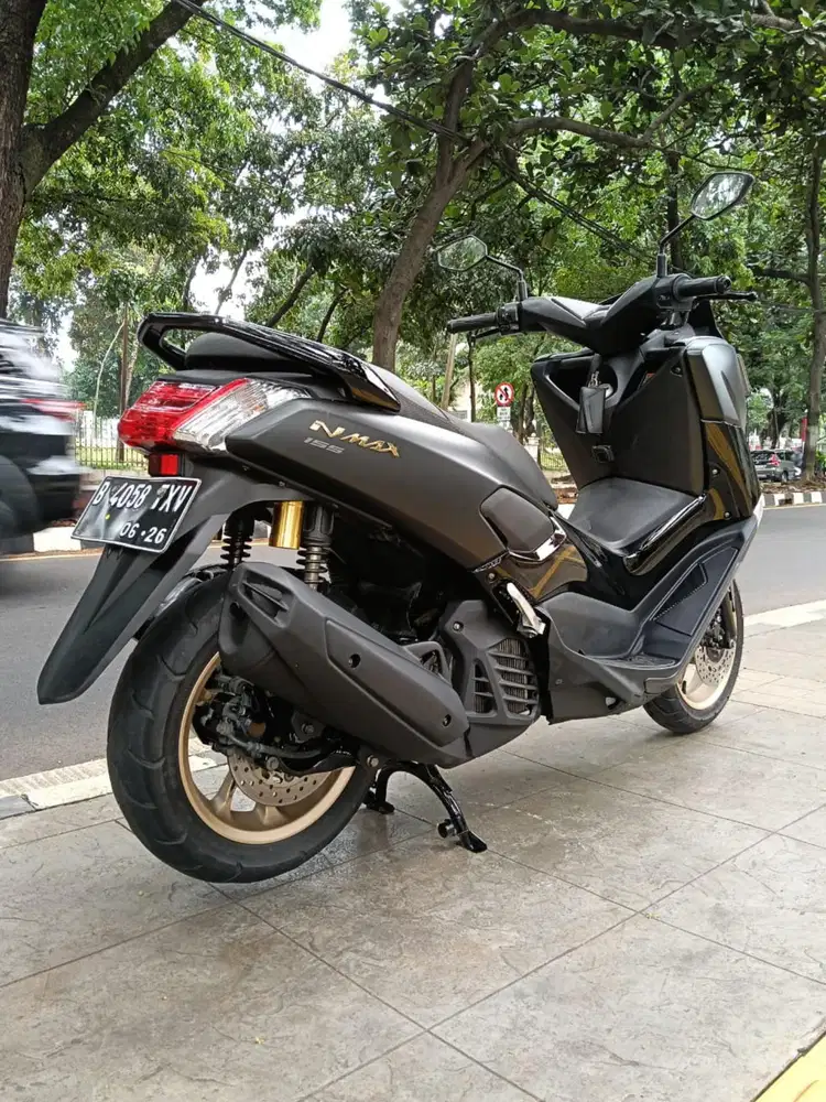 DIJUAL CASH YAMAHA N MAX OLD THN 2019 PAJAK IDUP SIAP PAKAI