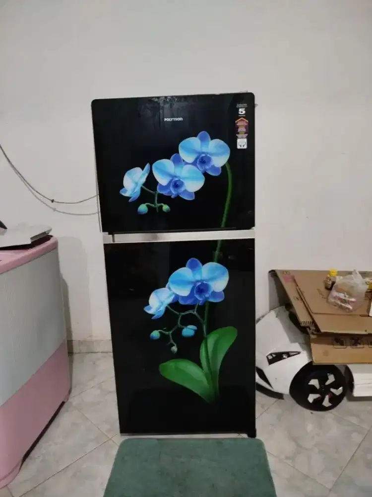 Dijual Kulkas Polytron