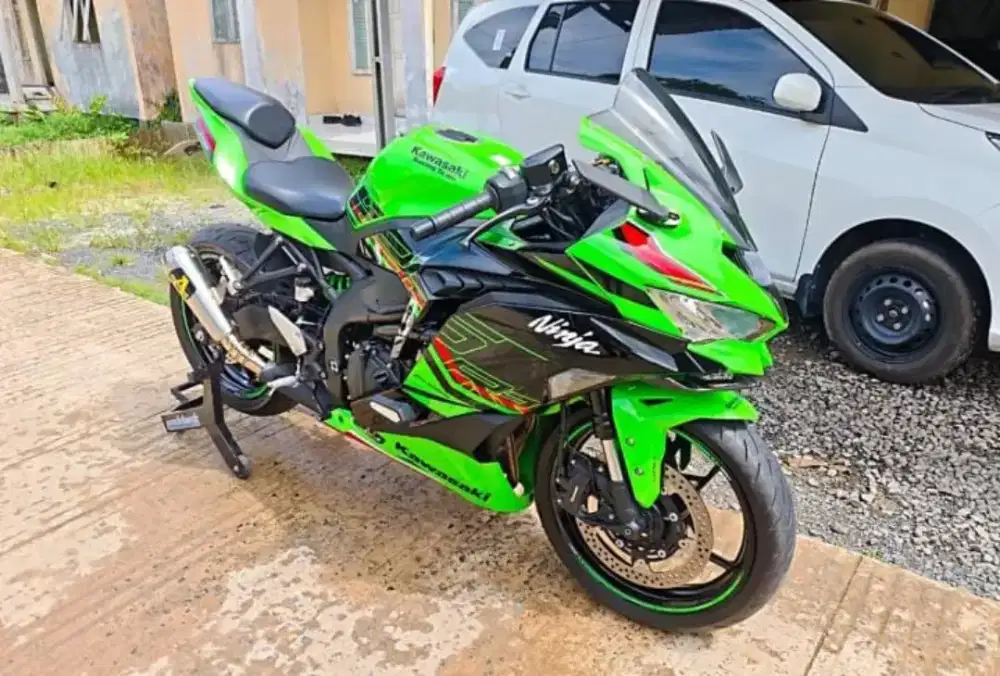 Dijual Motor Kawasaki Ninja Zx25RR ss lengkap siap pakai bosku