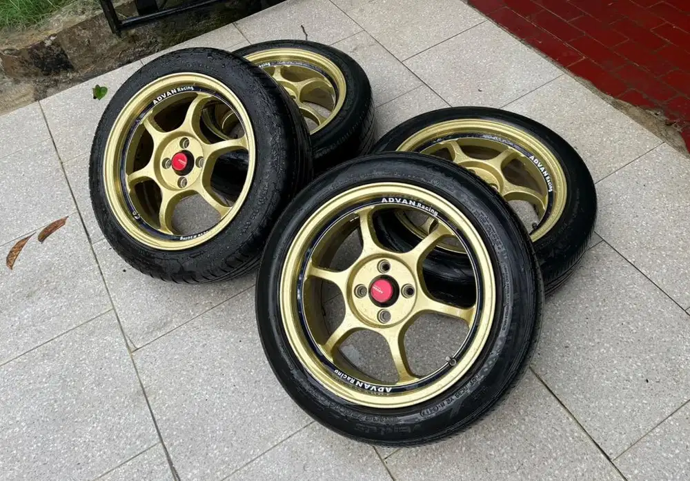 Velg Advan RG R16 Gold + Ban