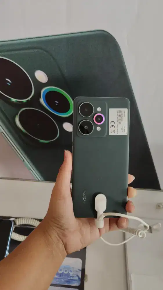 Realme 15 pro 5G ram 12+14/256GB dapatkan  free 2x cicilan