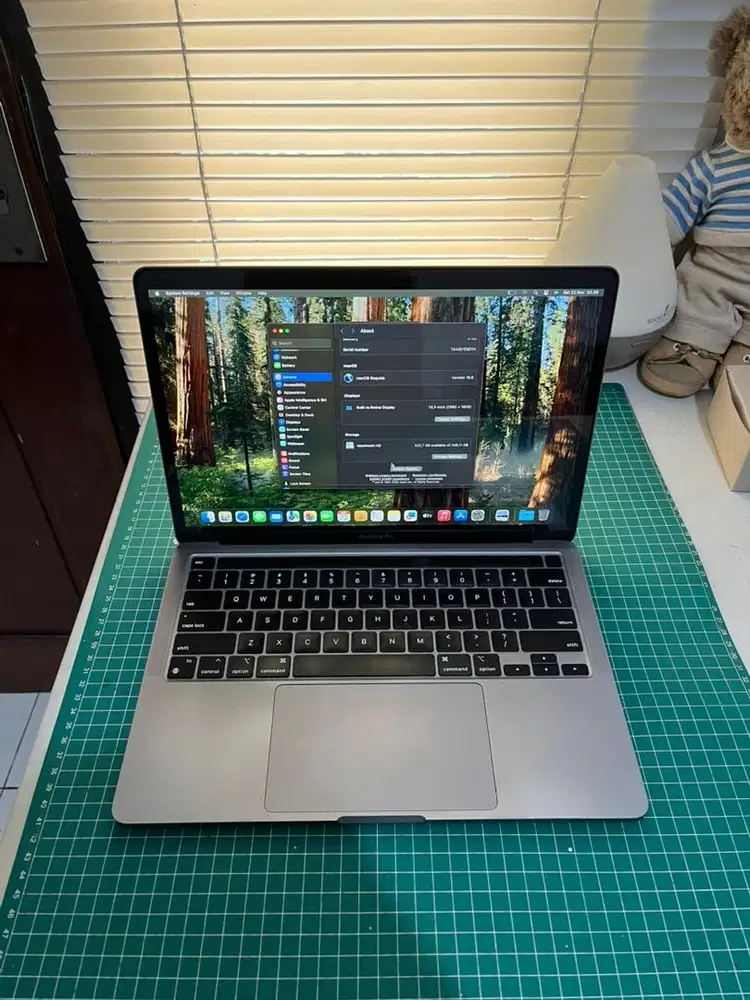 Macbook Pro M2 2022 8/256