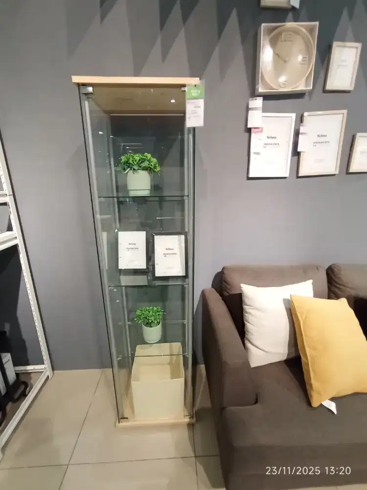 Selma Gazel Curio 4 Tiers oak