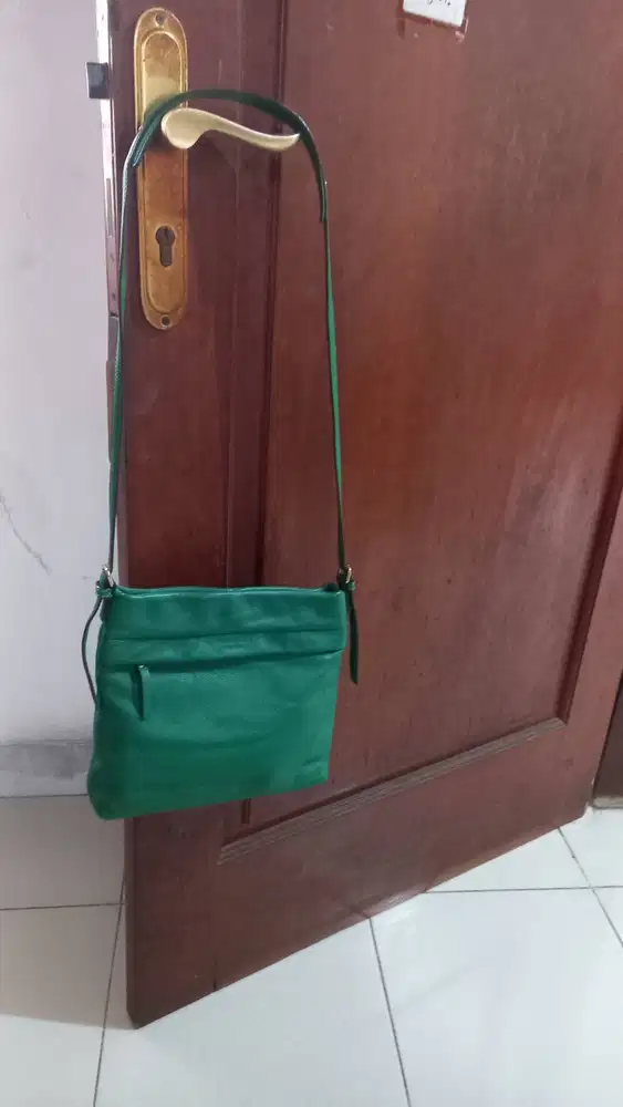 Tas kulit kate spade hijau
