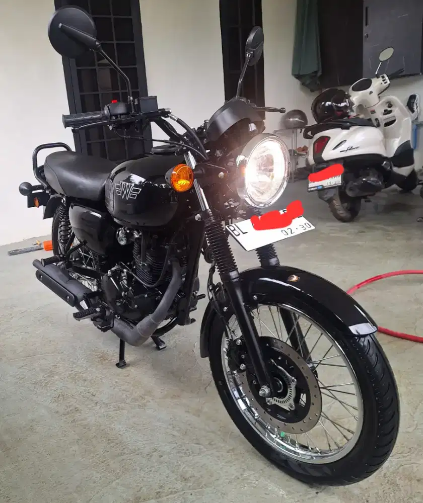 W175L Low KM Seperti Baru