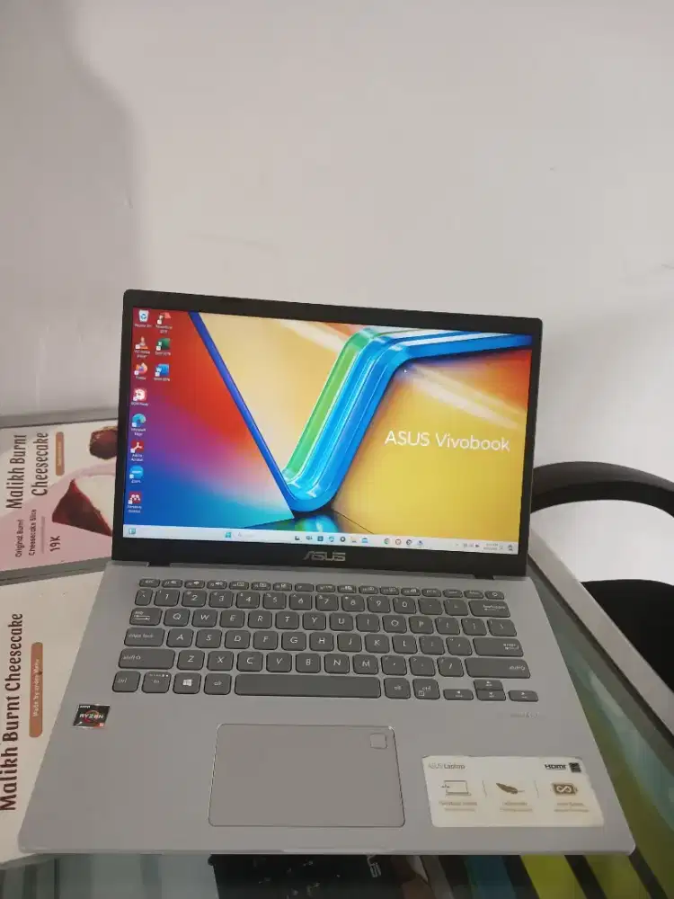 Laptop Asus Vivobook M409D Amd Ryzen 5 3500U Ram 8 Ssd 240 Radeon Vega