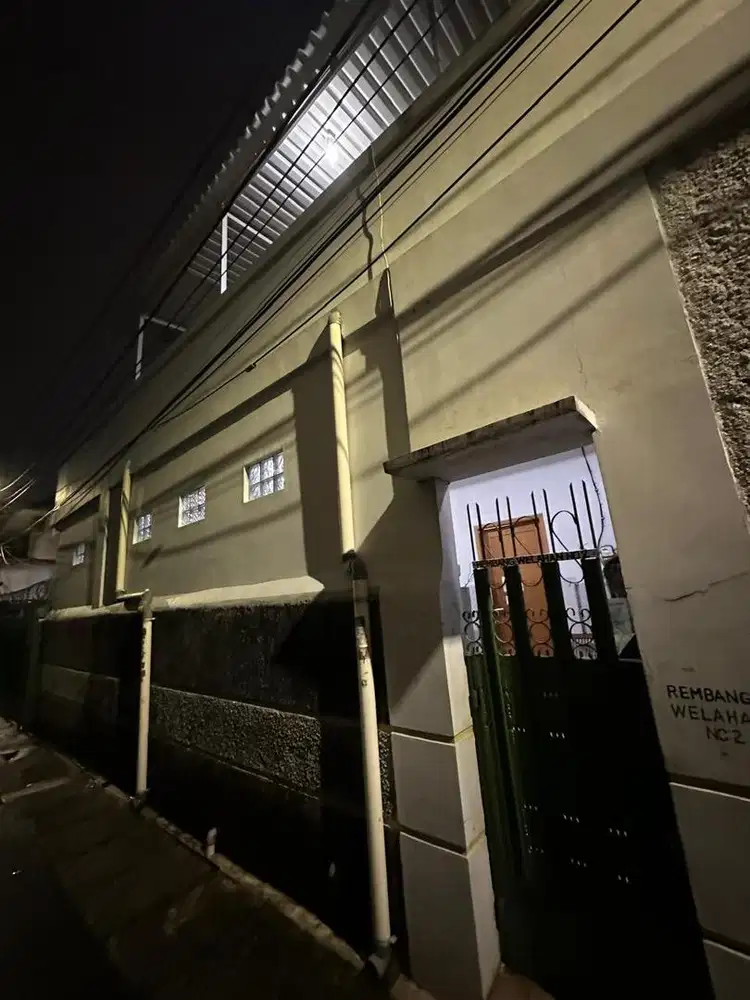 Kos murah bagus eksklusif pusat kota dekat GI sudirman HI