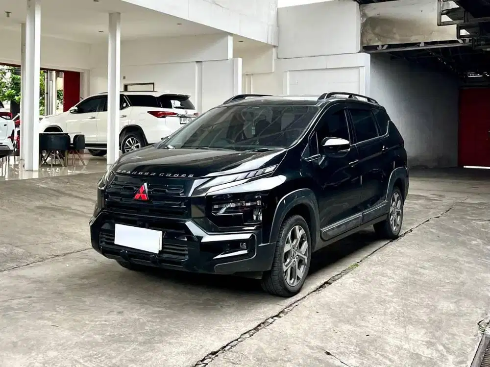 Mitsubishi Xpander Cross Matic / AT 2023 New Model