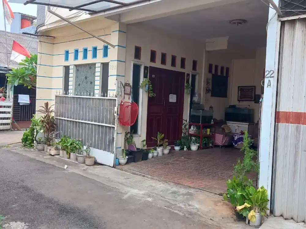 Rumah 3 Lantai + 10 Kamar Kost Berlokasi Strategis Hanya 3.7M - Nego Pancoran Jakarta Selatan