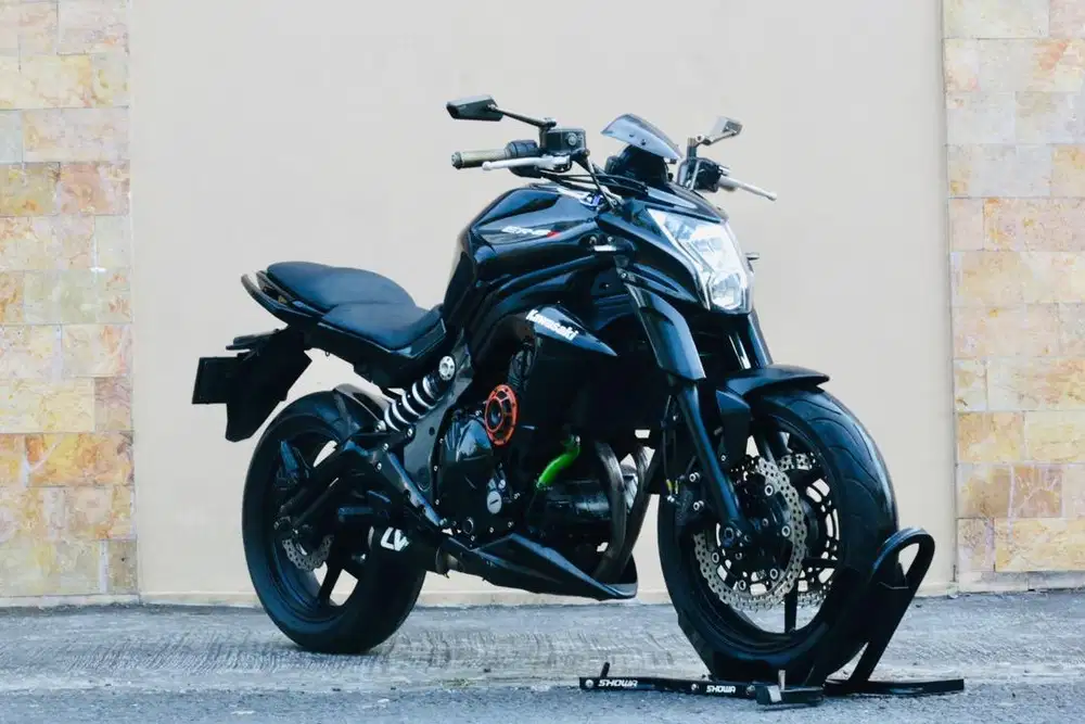 Kawasaki er6n 650 like new ktm Duke390 versys650 vulcan650