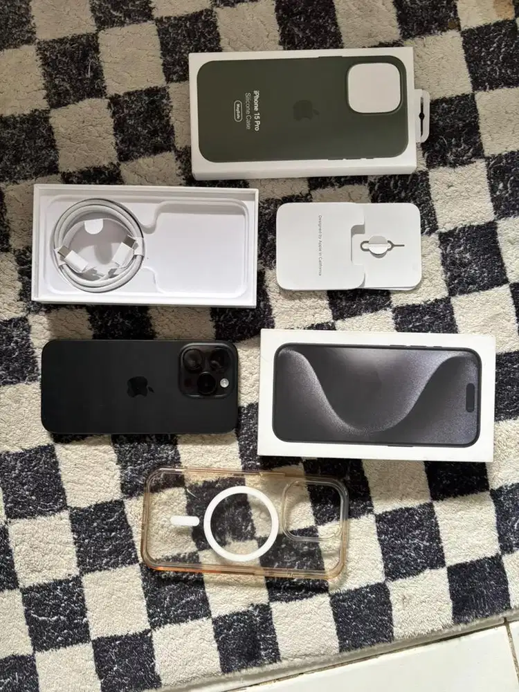 Iphone 15 pro 256GB imei beacukai fullset mulus no minus