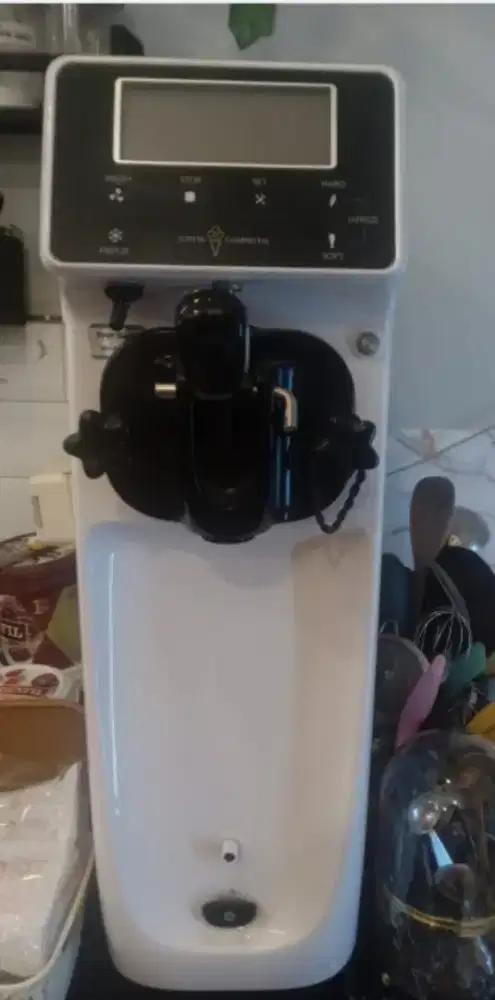 Mesin Pembuat Ice cream