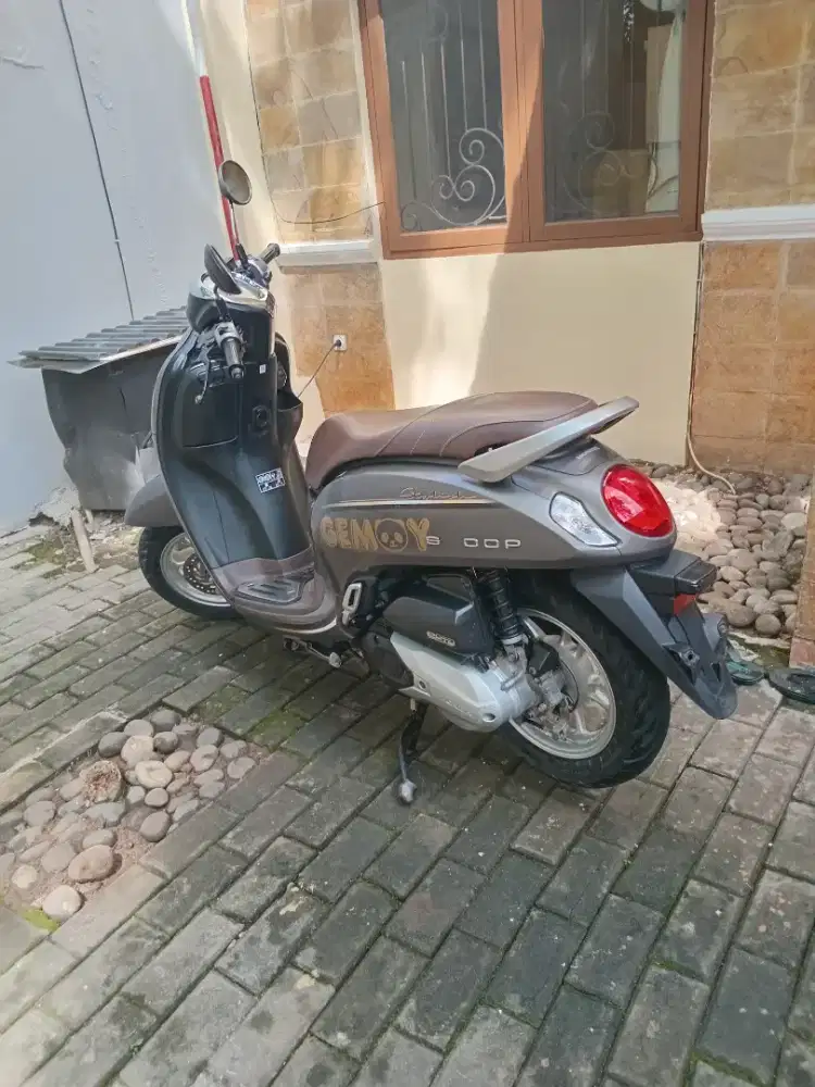 Scoopy surat legkap mesin alus bgt remot keyles lgkap mesin ok alus