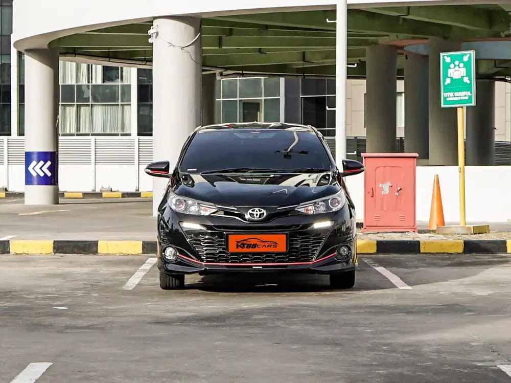 TOYOTA YARIS S TRD SPORTIVO 1.5 MATIC HITAM 2020
