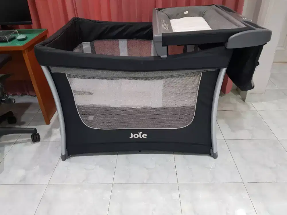 Baby box Joìe /Tempat tdur bayi