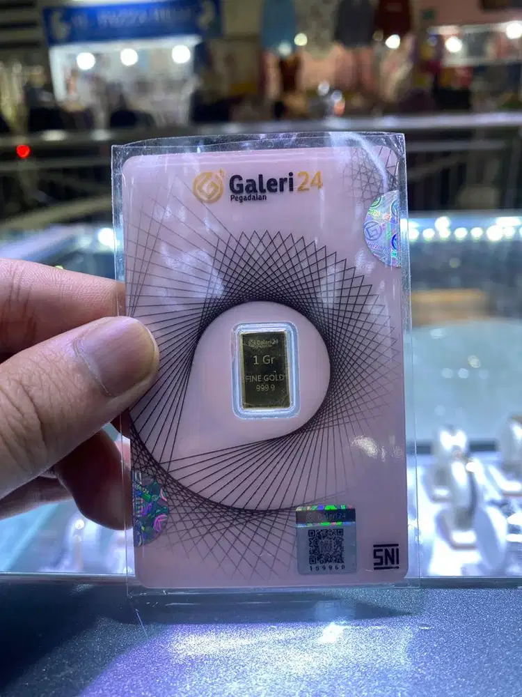 Logam Mulia Galeri 24