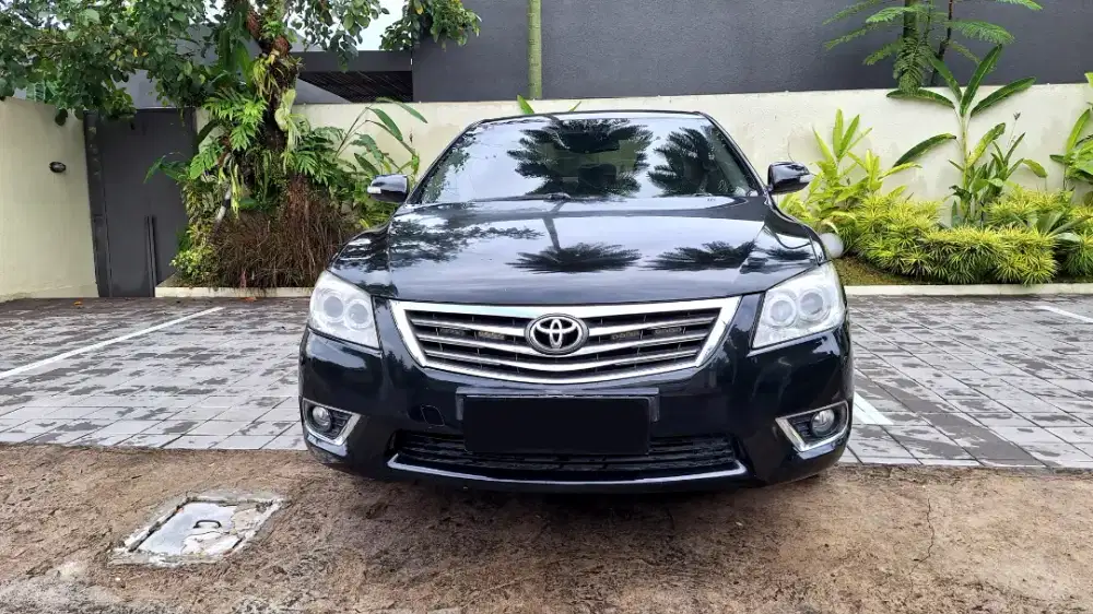 CAMRY V 2.4 AT 2010 BLACK