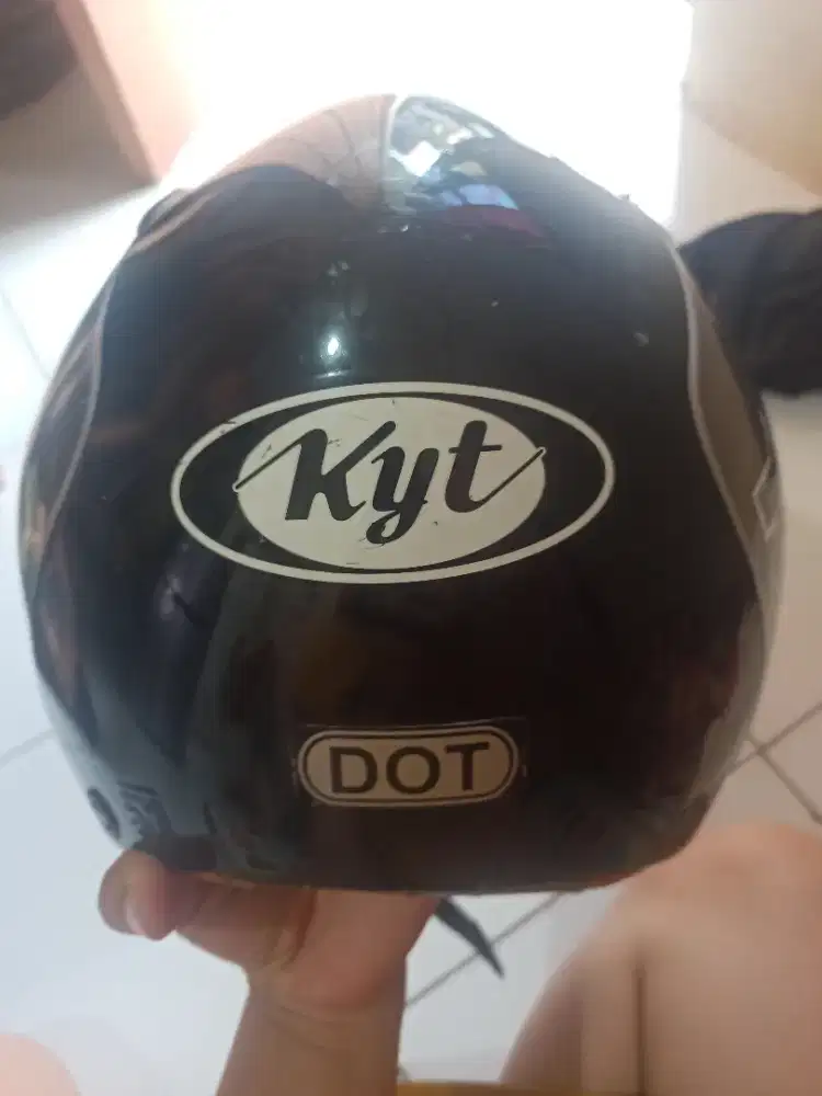 Helm KYT black size M