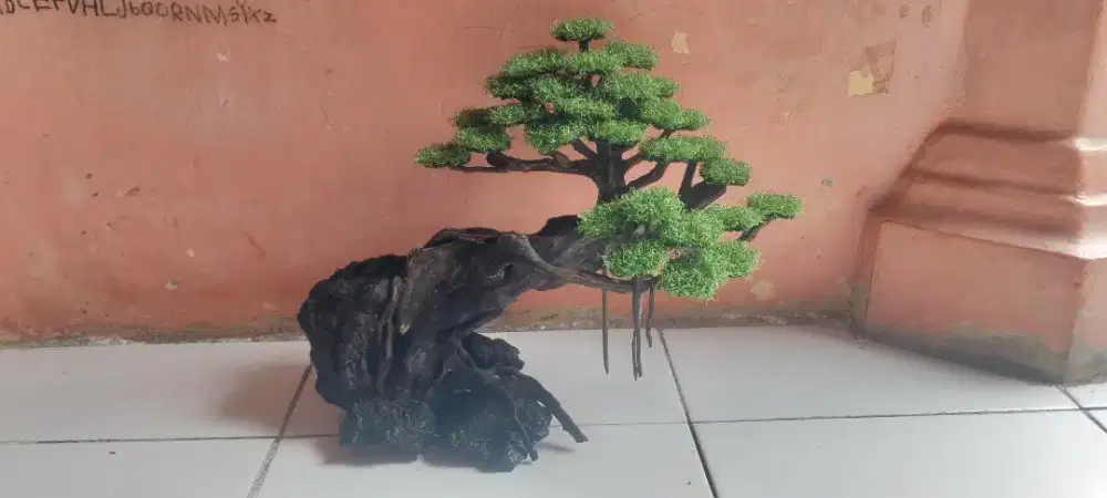 Di jual pohon sintetis