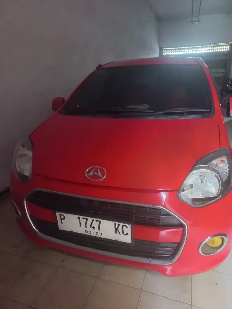 daihatsu ayla 2016 bensin 1000cc warna merah