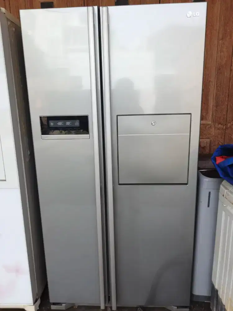 kulkas LG SBS 2 pintu