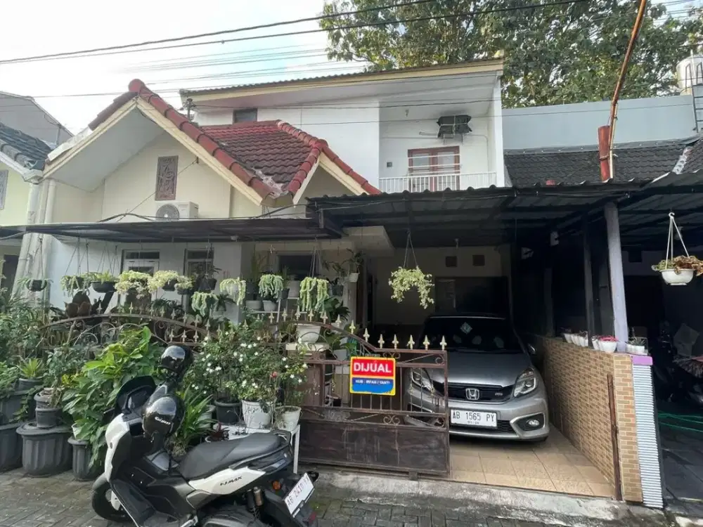 Dijual rumah siap huni di gito gati