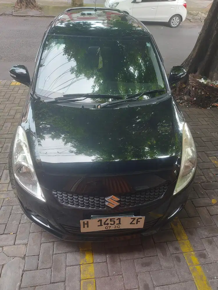 Suzuki Swift 2015 Bensin
