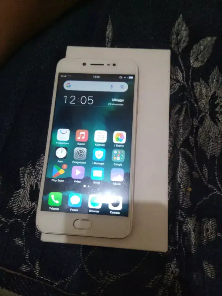 Di jual vivo y67