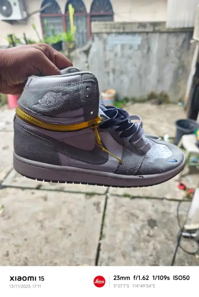 Sepatu bekas berkualitas