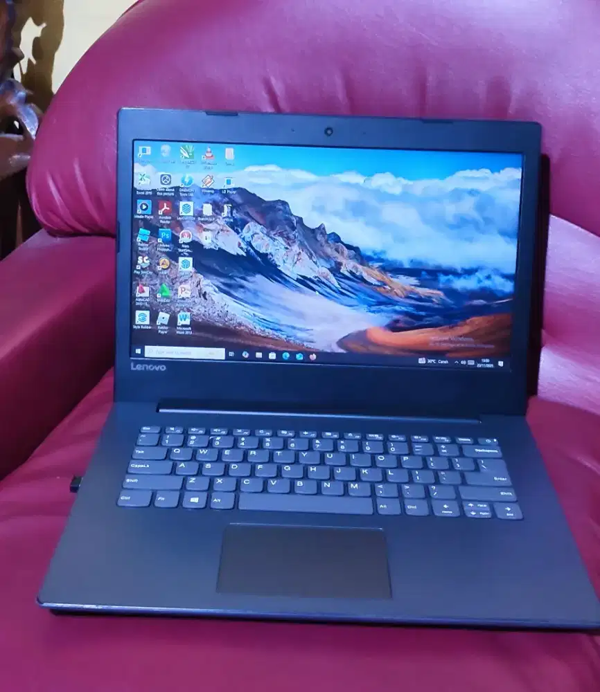 Laptop lenovo ideapad 320 i3 seken