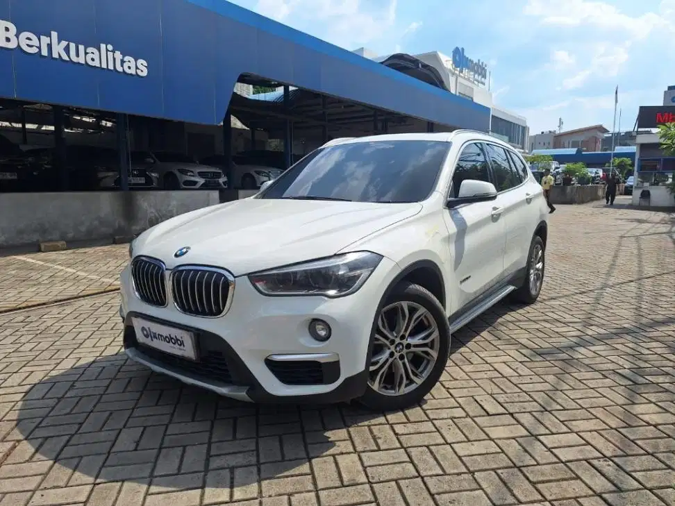 LOW DP BMW X1 1.5 sDrive18i Bensin-AT 2018 JBB