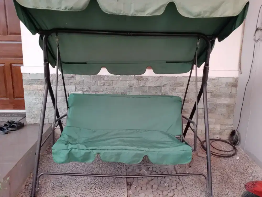 Dijual ayunan outdoor bekas