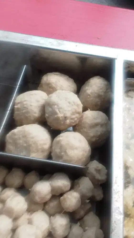 Staff jaga stand bakso