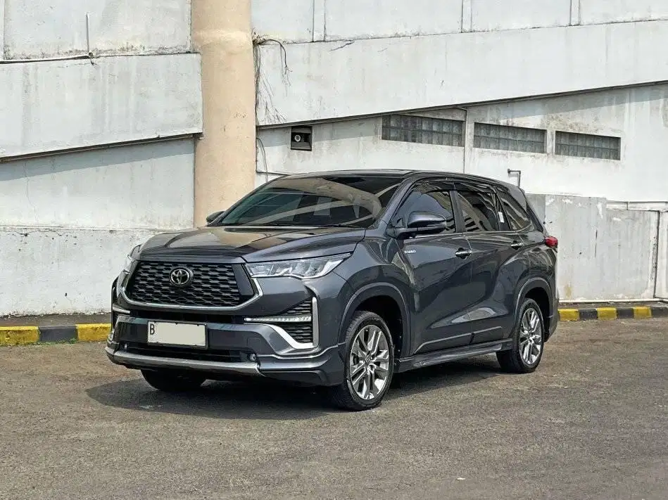 2023 Toyota Innova Zenix 2.0 Q HV Modelista CVT TSS Abu KM 30rb Record