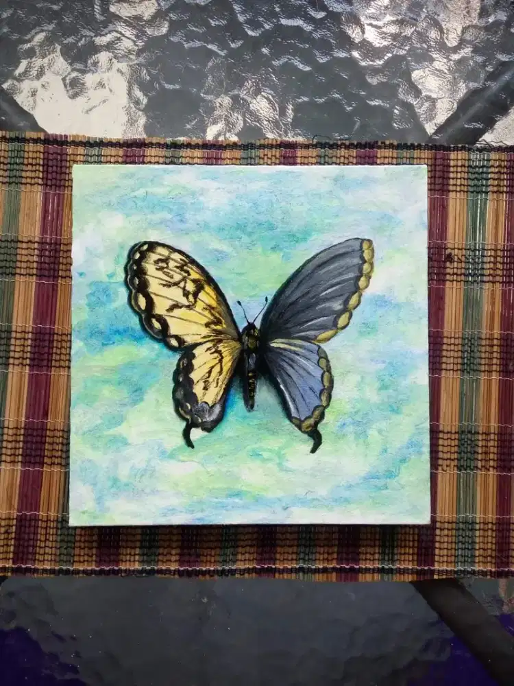 LUKISAN KUPU KANVAS