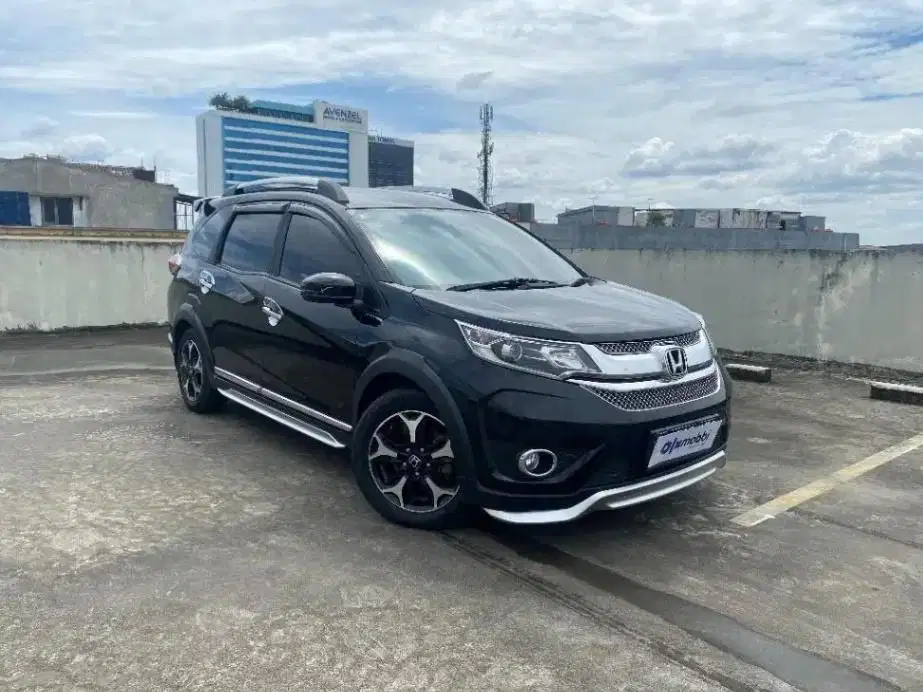 PROMO Low Angsuran Honda BR-V 1.5 E Bensin-AT 2018 BYR