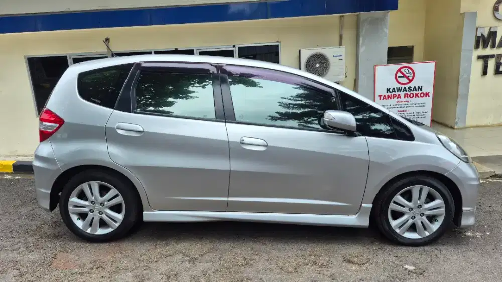 JAZZ RS MATIC 2012/2013 TANGAN PERTAMA DARI BARU ORI