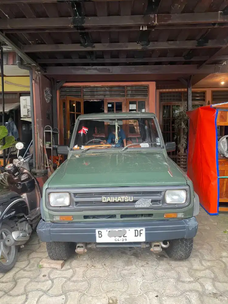 Taft F70 GT 4x4 5speed hijau army