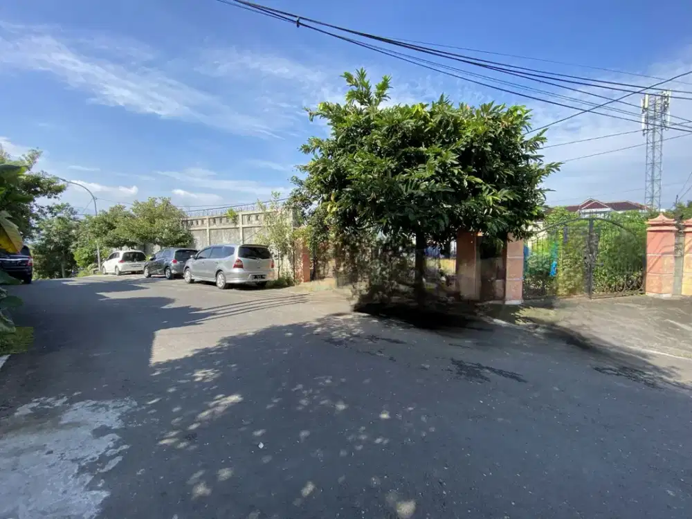 Tanah hook borobudur dekat jalan raya manyaran dan pintu tol manyaran