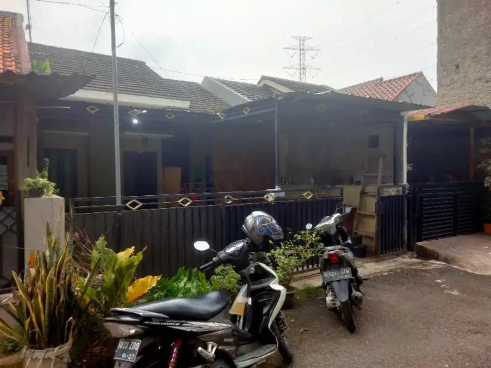 Jual Rumah murah di Komplek Vila Santika Grogol Depok luas 80