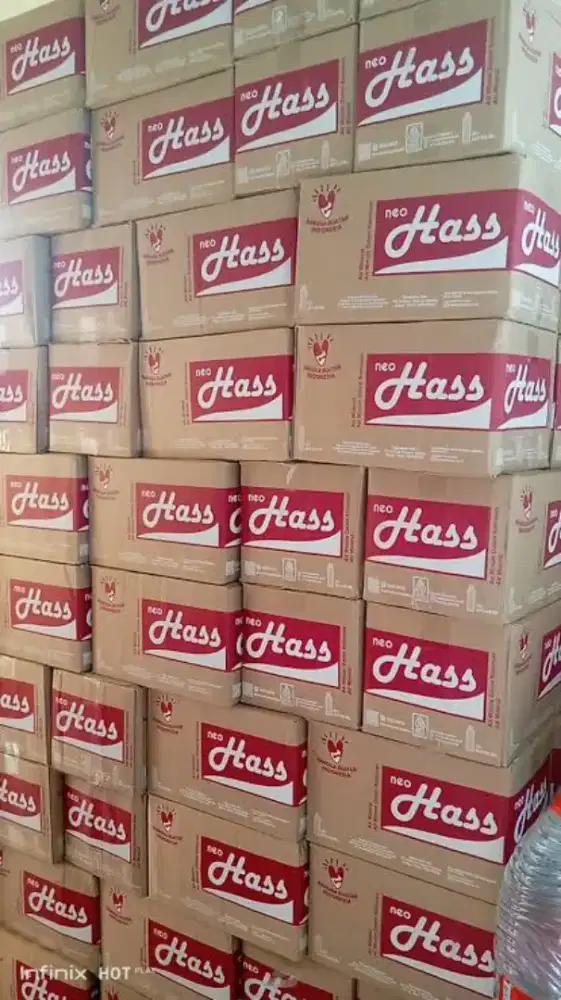 Tukang Angkat Air Dus Pria Pengalaman