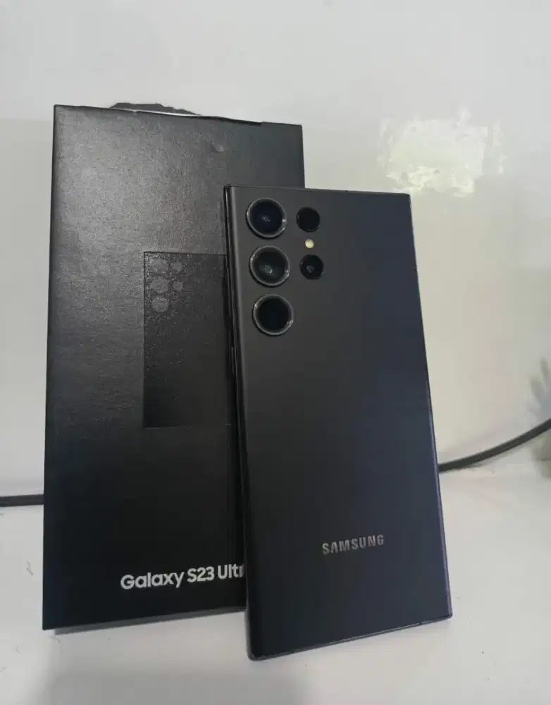 SAMSUNG S23 ULTRA  5G RAM 12/256GB ORIGINAL SEIN MULUS FULLSHET