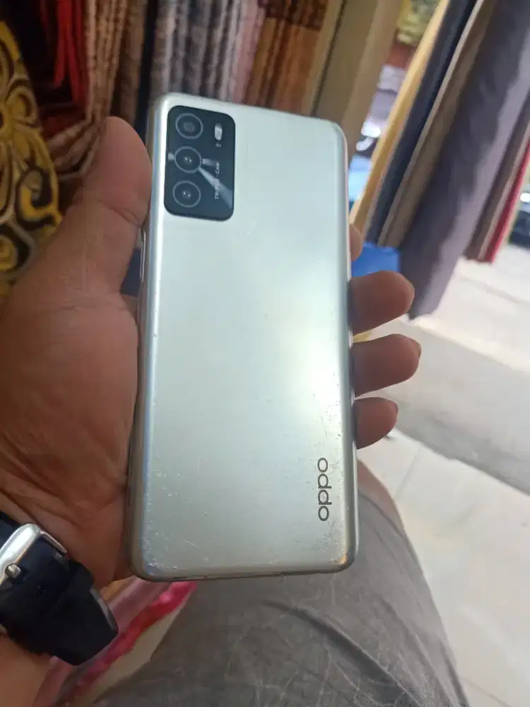 Oppo A54 hape saja